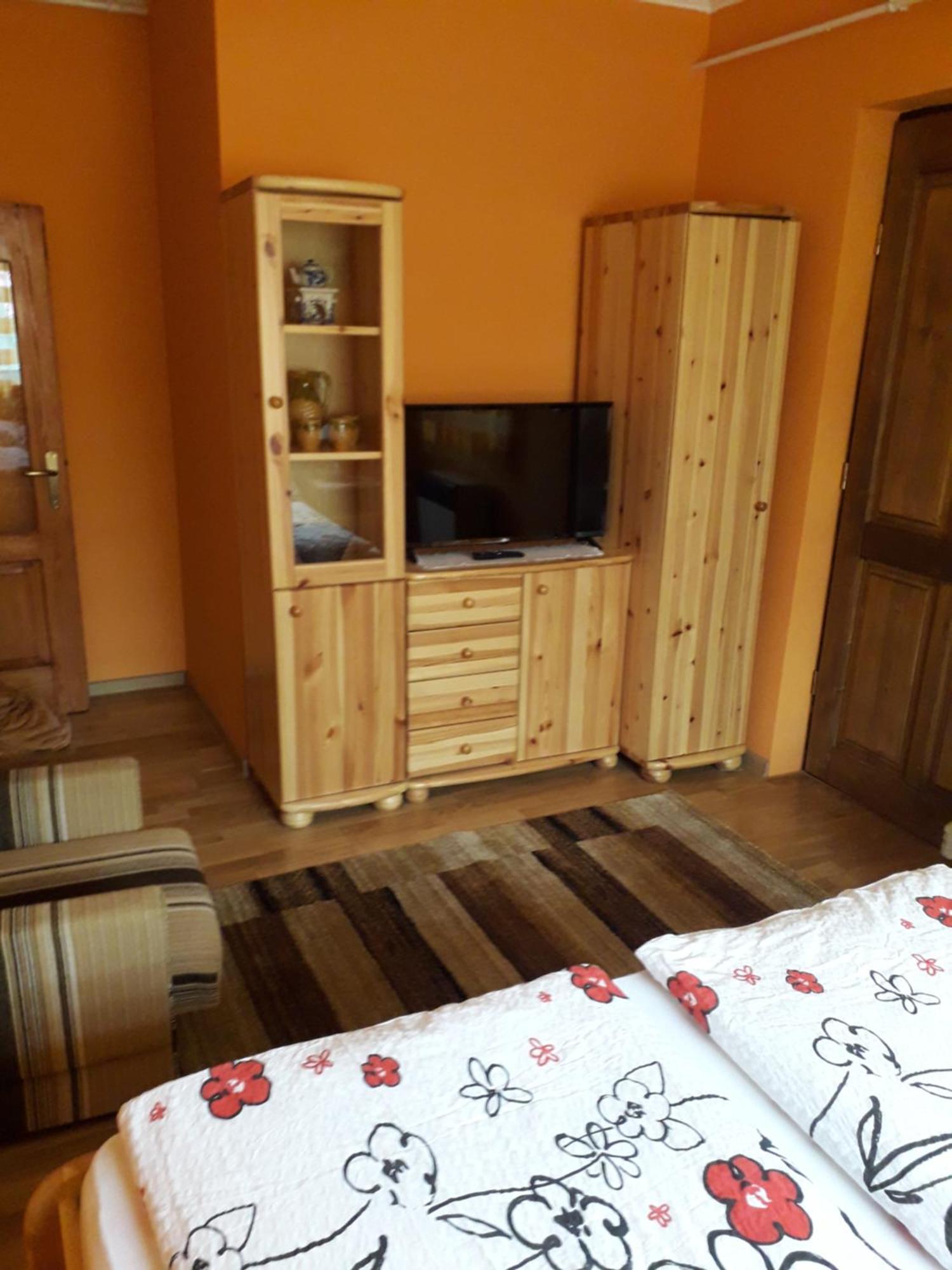 Kelemen Apartmanok Abádszalók Exterior foto